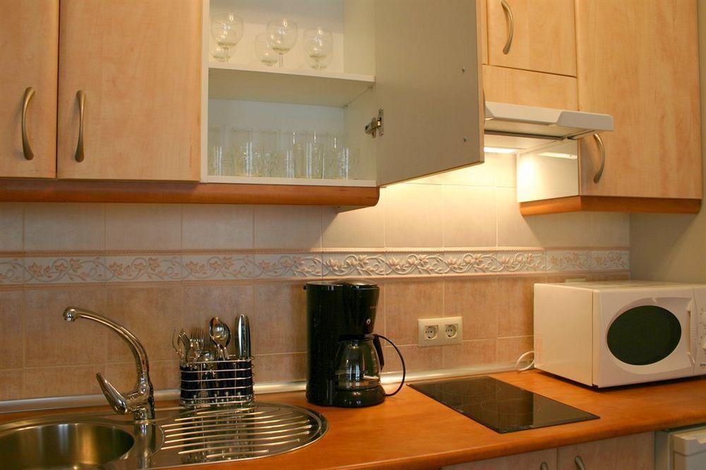 Sierra De Monfrague Apartment Torrejon el Rubio Bagian luar foto