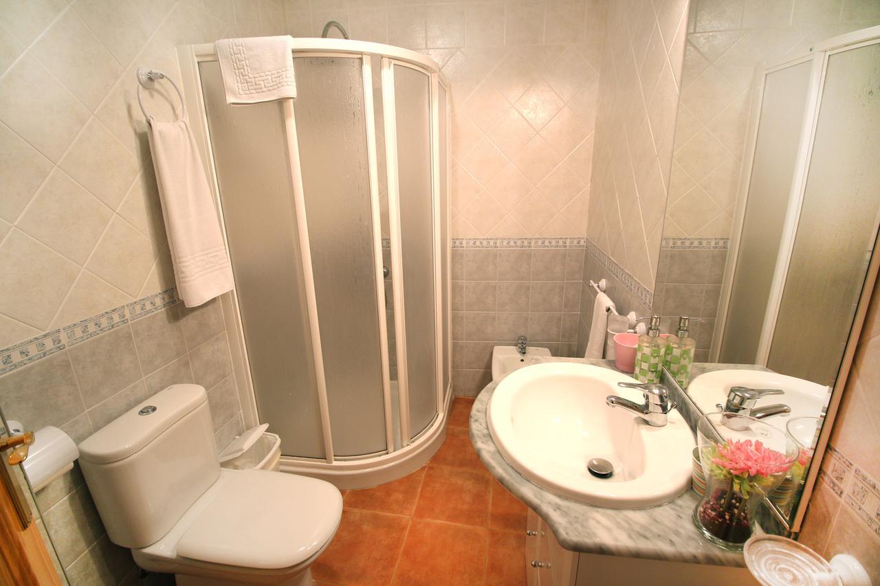 Sierra De Monfrague Apartment Torrejon el Rubio Bagian luar foto